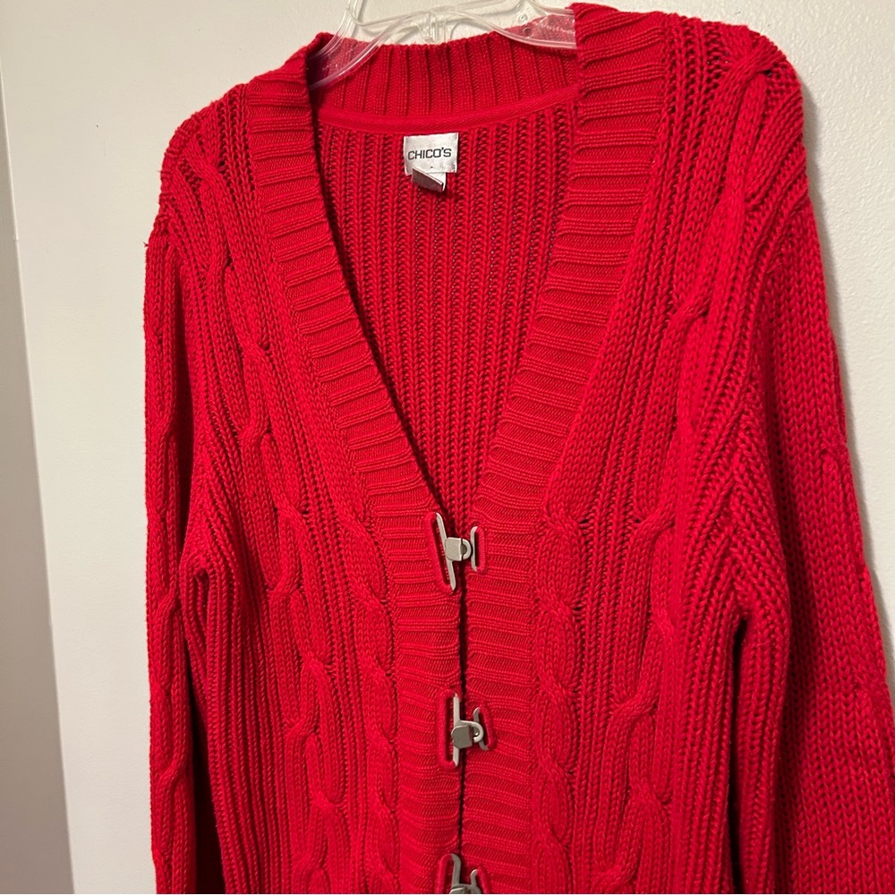 Chico's Size 1 Medium Red Cardigan Sweater with Silver Metal Toggle Closure VTG - Picture 3 of 6